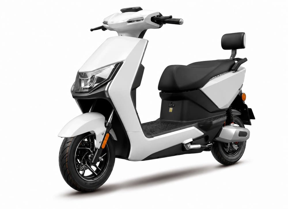 HISPEED Urban C11 — Urbana, Scooter esportiva 800W com baú traseiro, controle remoto e retrovisores.